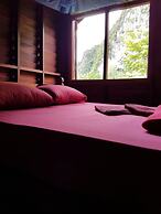 Phanom Bencha Mountain Resort