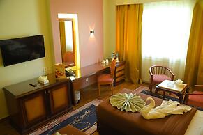 Cleopatra Hotel
