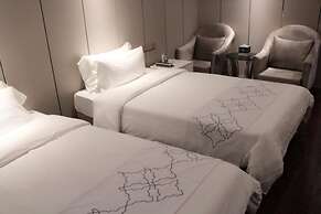 Days Inn Business Place Goldwin Yantai