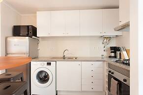 Moniz Studio Apartment - by LU Holidays