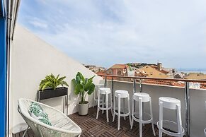 Rossio Penthouse Three-Bedroom Apartment w/ River View and Parking - b