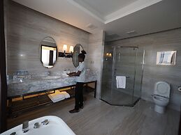 Atlantic Lumley Hotel