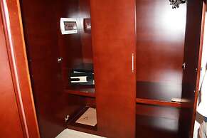 Atlantic Lumley Hotel