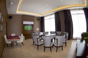 Atlantic Lumley Hotel