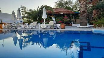 Dasis Hotel & Suites