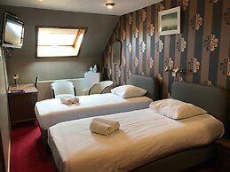 Station Hotel