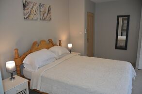 Treetops Apartments