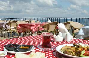 Ugurlubey Butik Dag Oteli