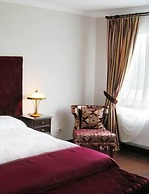 Ugurlubey Butik Dag Oteli