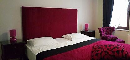 Ugurlubey Butik Dag Oteli