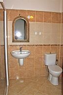 Homeros Pension & Guesthouse