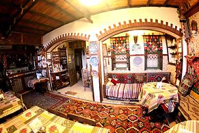 Homeros Pension & Guesthouse