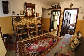 Homeros Pension & Guesthouse