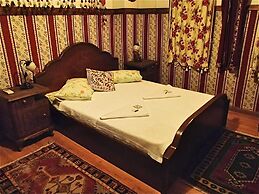 Homeros Pension & Guesthouse