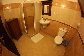 Homeros Pension & Guesthouse