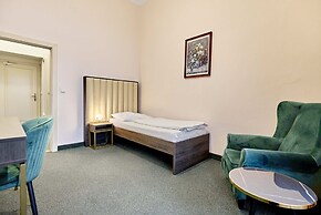 Hotel Maxim