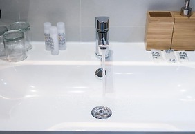 The Lights City Rooms