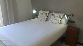 The Lights City Rooms