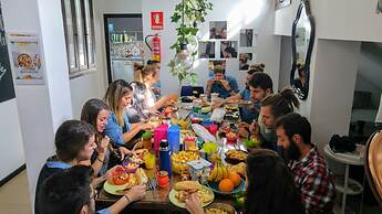 The Lights City Rooms