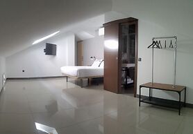 The Lights City Rooms