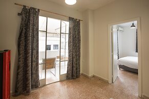 The Grand Meshmosh Hotel