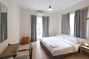 The Grand Meshmosh Hotel