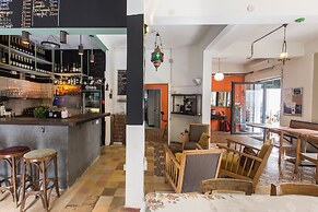 The Grand Meshmosh Hotel