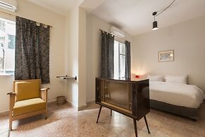 The Grand Meshmosh Hotel