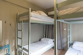 The Grand Meshmosh Hotel