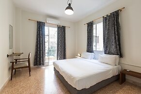 The Grand Meshmosh Hotel