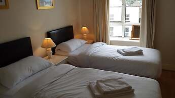 Charlemont Holiday Apartment