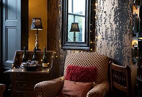 Yann's at Glenearn House