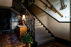 Yann's at Glenearn House