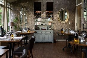 Yann's at Glenearn House