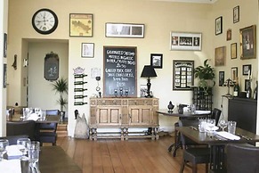 Yann's at Glenearn House