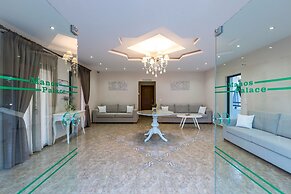 Hotel Manos Palace