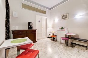 B&B 2 Passi Al Colosseo