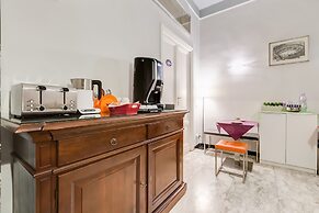 B&B 2 Passi Al Colosseo