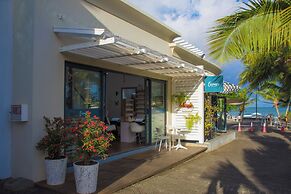 Azuri Apartment with Beach, Pools, Gym, Restaurants, Spa, Boats, kids 