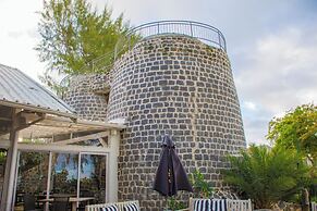 Azuri Apartment with Beach, Pools, Gym, Restaurants, Spa, Boats, kids 