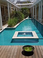 Azuri Apartment with Beach, Pools, Gym, Restaurants, Spa, Boats, kids 