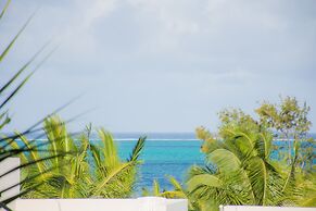 Azuri Apartment with Beach, Pools, Gym, Restaurants, Spa, Boats, kids 