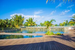 Azuri Apartment with Beach, Pools, Gym, Restaurants, Spa, Boats, kids 