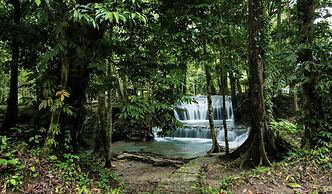 Hotel Santika Luwuk - Sulawesi Tengah