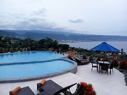 Hotel Santika Luwuk - Sulawesi Tengah