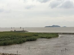 Metropolo Jinshanzui Village Hotel