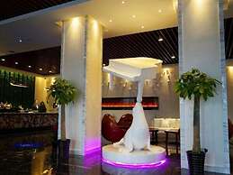 Metropolo Jinshanzui Village Hotel