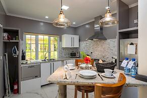 Felicie Cottage & Residence