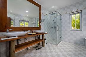 Felicie Cottage & Residence