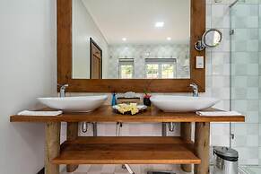 Felicie Cottage & Residence